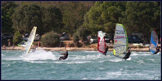 Kliknite da vidite sliku u punoj veli�ini