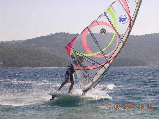 Kliknite da vidite sliku u punoj veli�ini