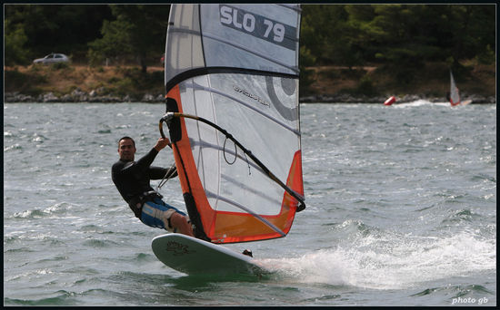 Kliknite da vidite sliku u punoj veli�ini