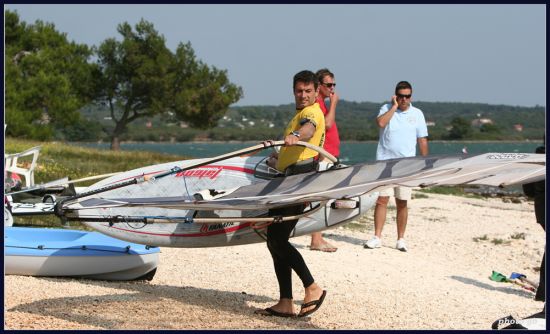 Kliknite da vidite sliku u punoj veli�ini