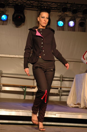 Kliknite da vidite sliku u punoj veli�ini