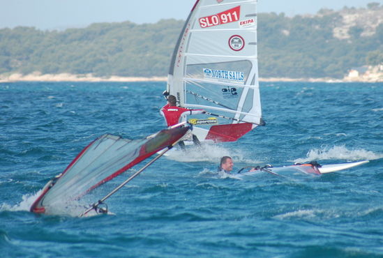 Kliknite da vidite sliku u punoj veli�ini