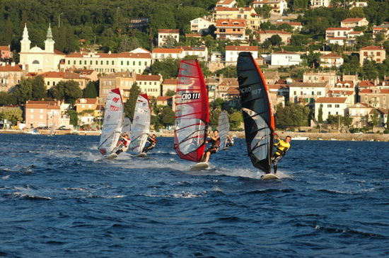 Kliknite da vidite sliku u punoj veli�ini