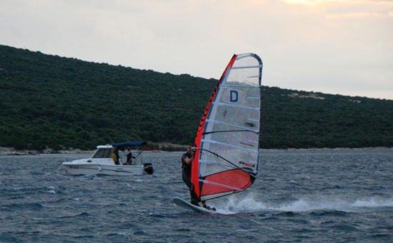 Kliknite da vidite sliku u punoj veli�ini