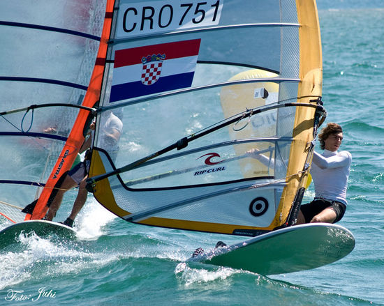 Kliknite da vidite sliku u punoj veli�ini