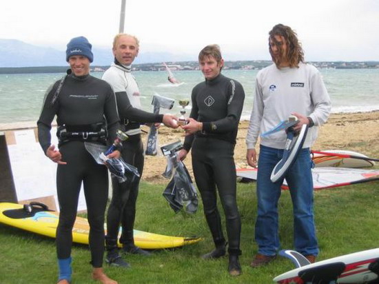 Kliknite da vidite sliku u punoj veli�ini