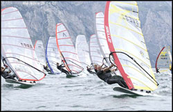 Costa Hoevel (ARG-3) i ostali