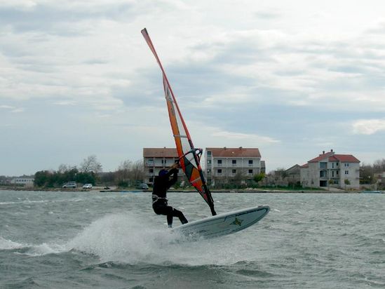 Kliknite da vidite sliku u punoj veli�ini