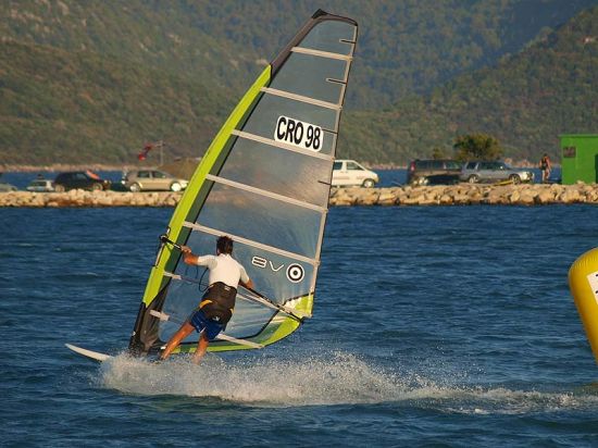 Kliknite da vidite sliku u punoj veli�ini